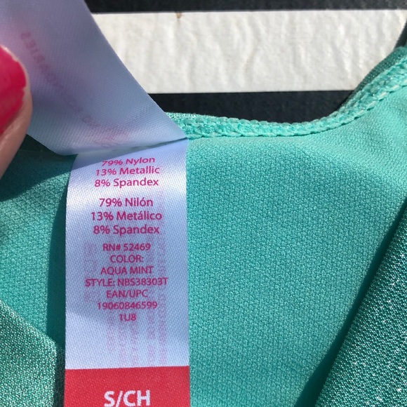 Bikini - Picture 5 of 8